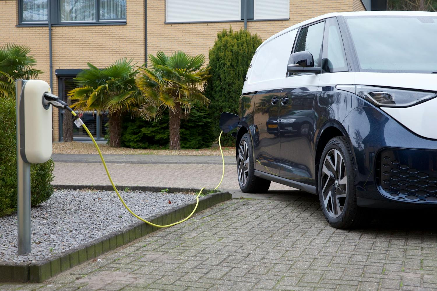 Elektroautos bereiten dem deutschen Stromnetz Probleme