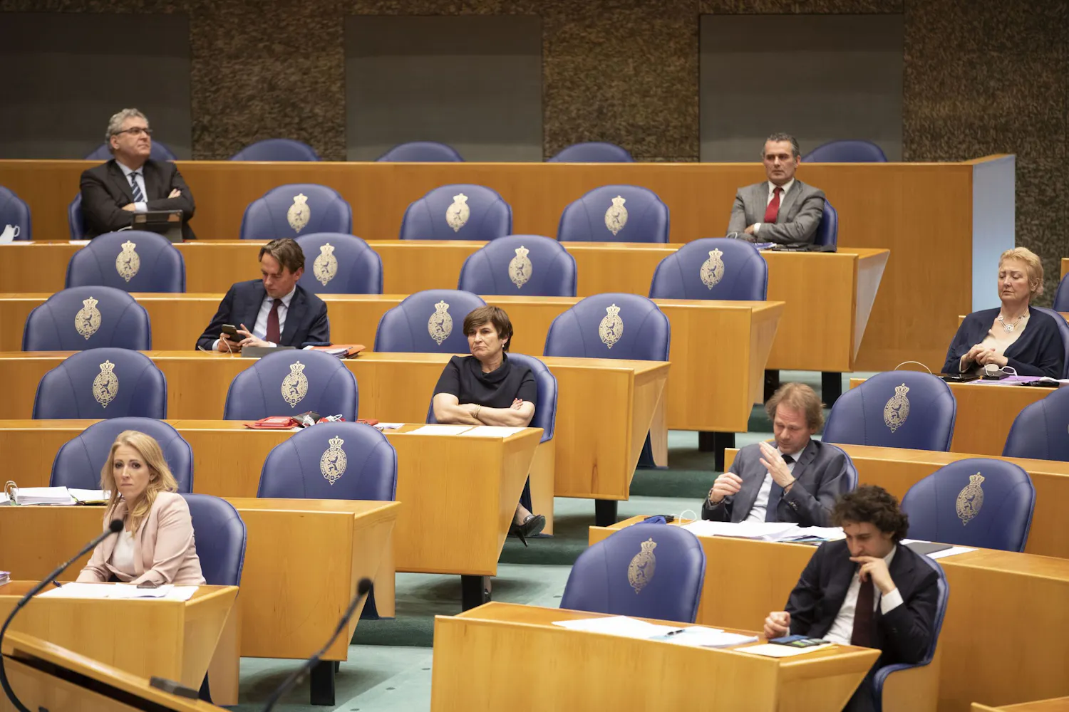 Tweede Kamer neemt afscheid van 69 leden | BNR Nieuwsradio