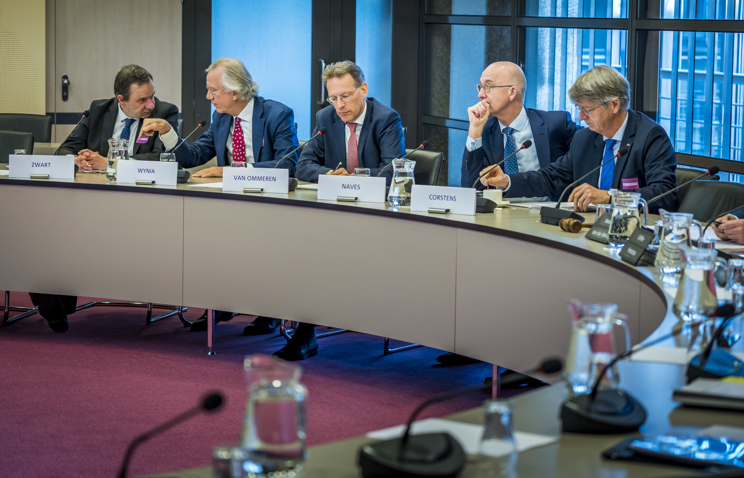 Hoorzitting in de Tweede Kamer met de parlementaire werkgroep dikastocratie, waar wordt gesproken over de macht van rechters.