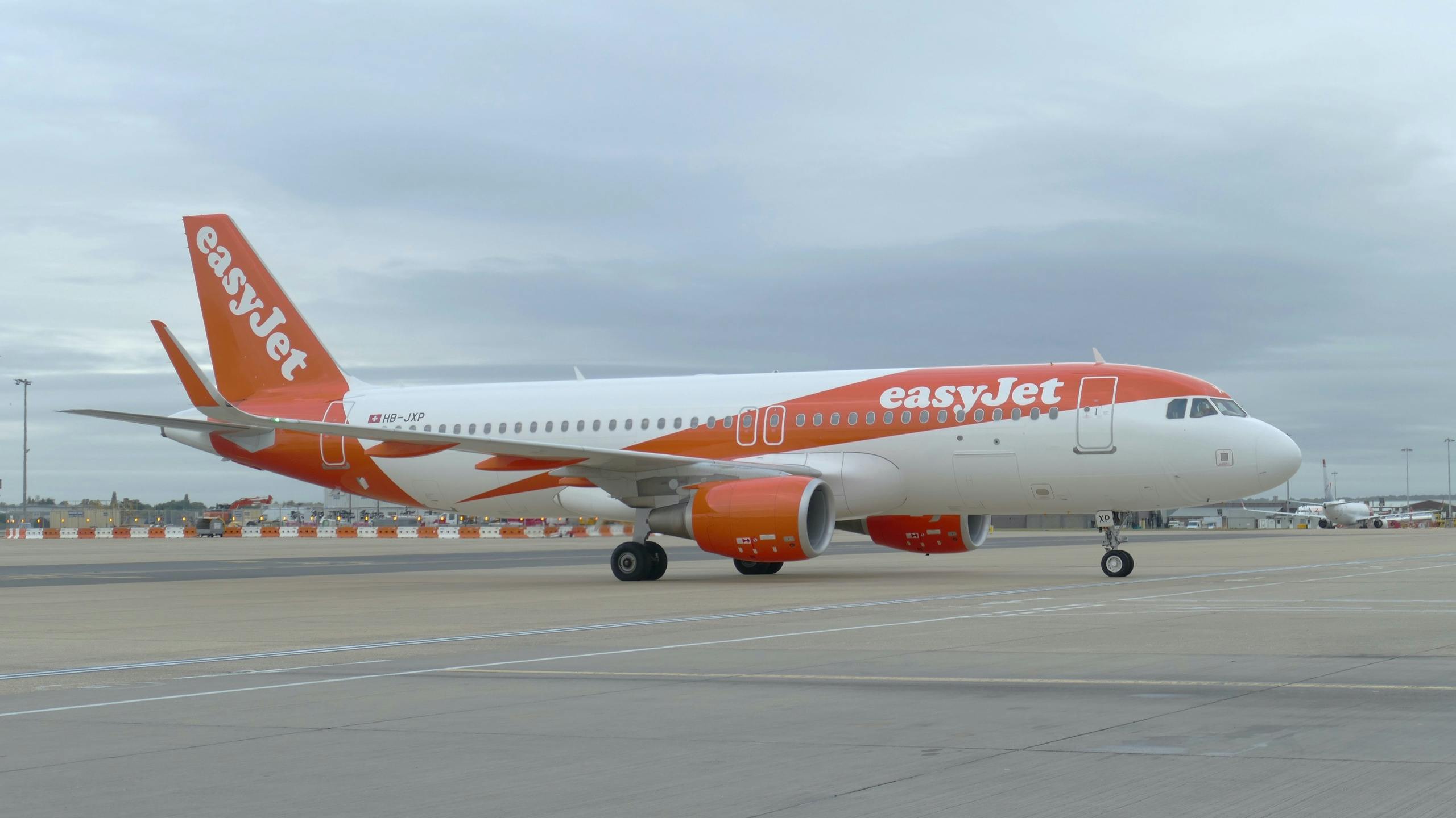 FNV dreigt met staking bij easyJet in meivakantie