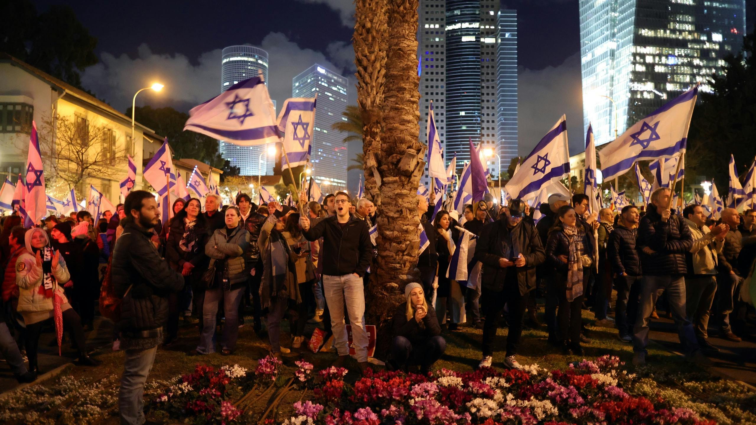 Tienduizenden Israëli's protesteren tegen regeringsplannen