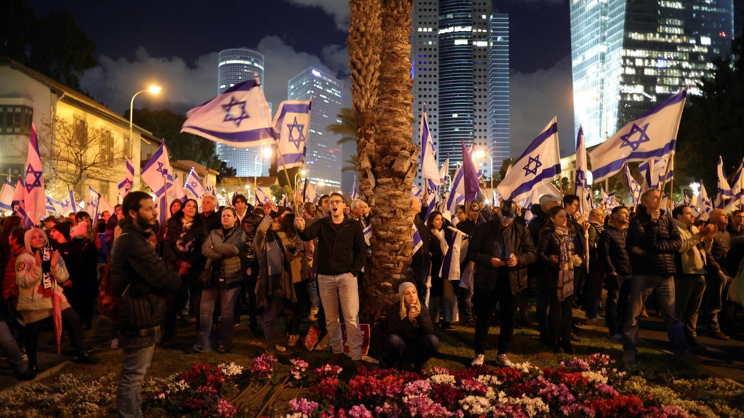 Tienduizenden Israëli's protesteren tegen regeringsplannen