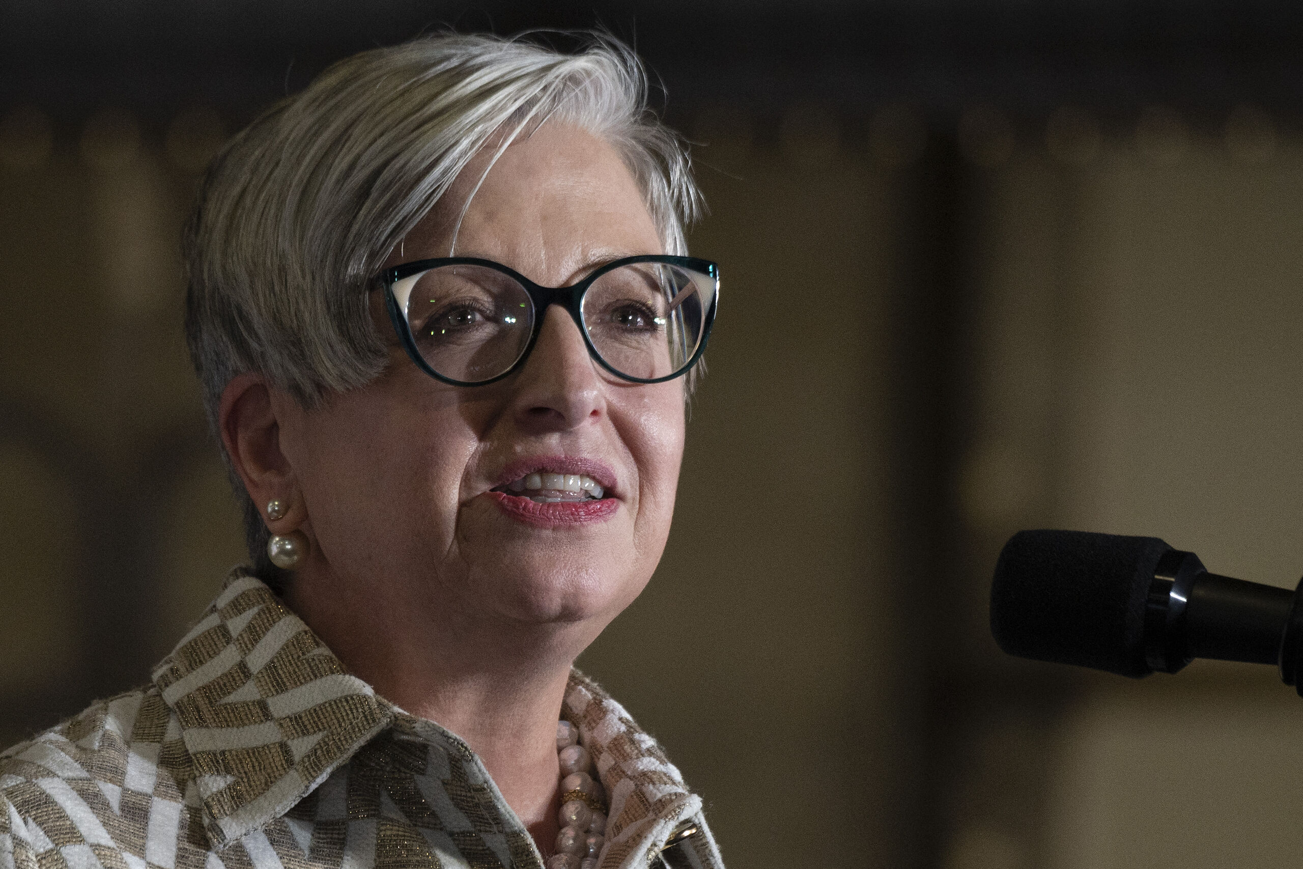 CEO Carol Tomé