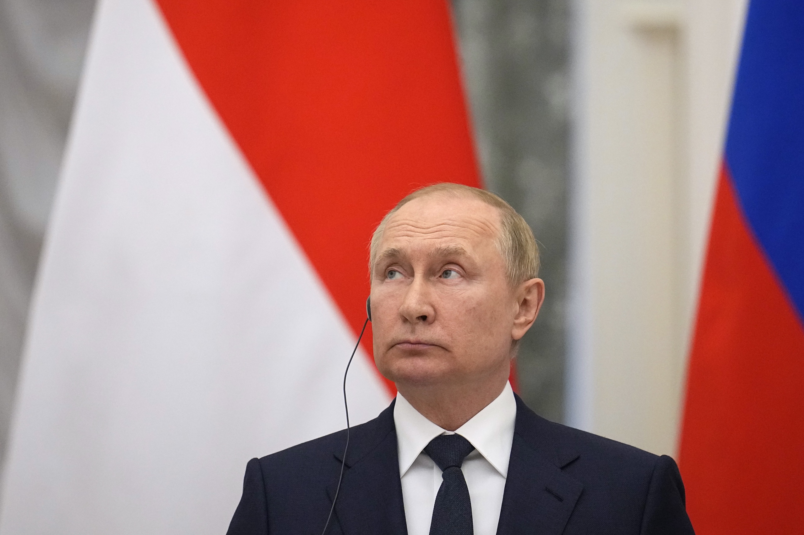 President Poetin zou hebben gezegd dat er een operationele pauze zou komen voor Russische troepen, maar over die uitspraak is twijfel.