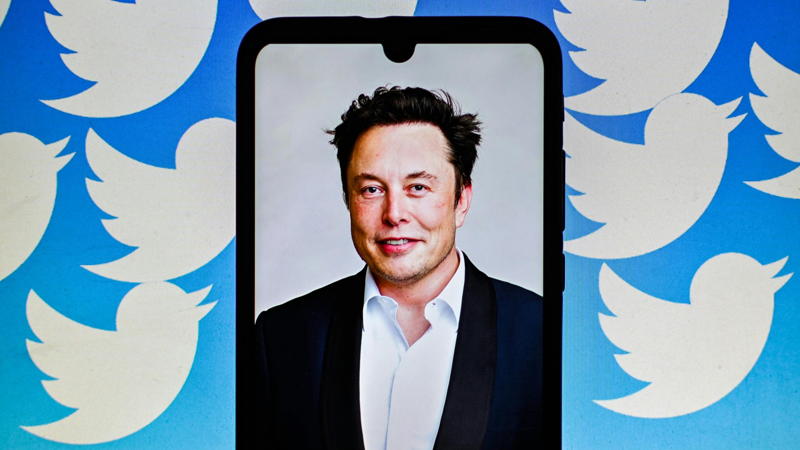 Waarom Elon Musk tóch weer Twitter wil kopen