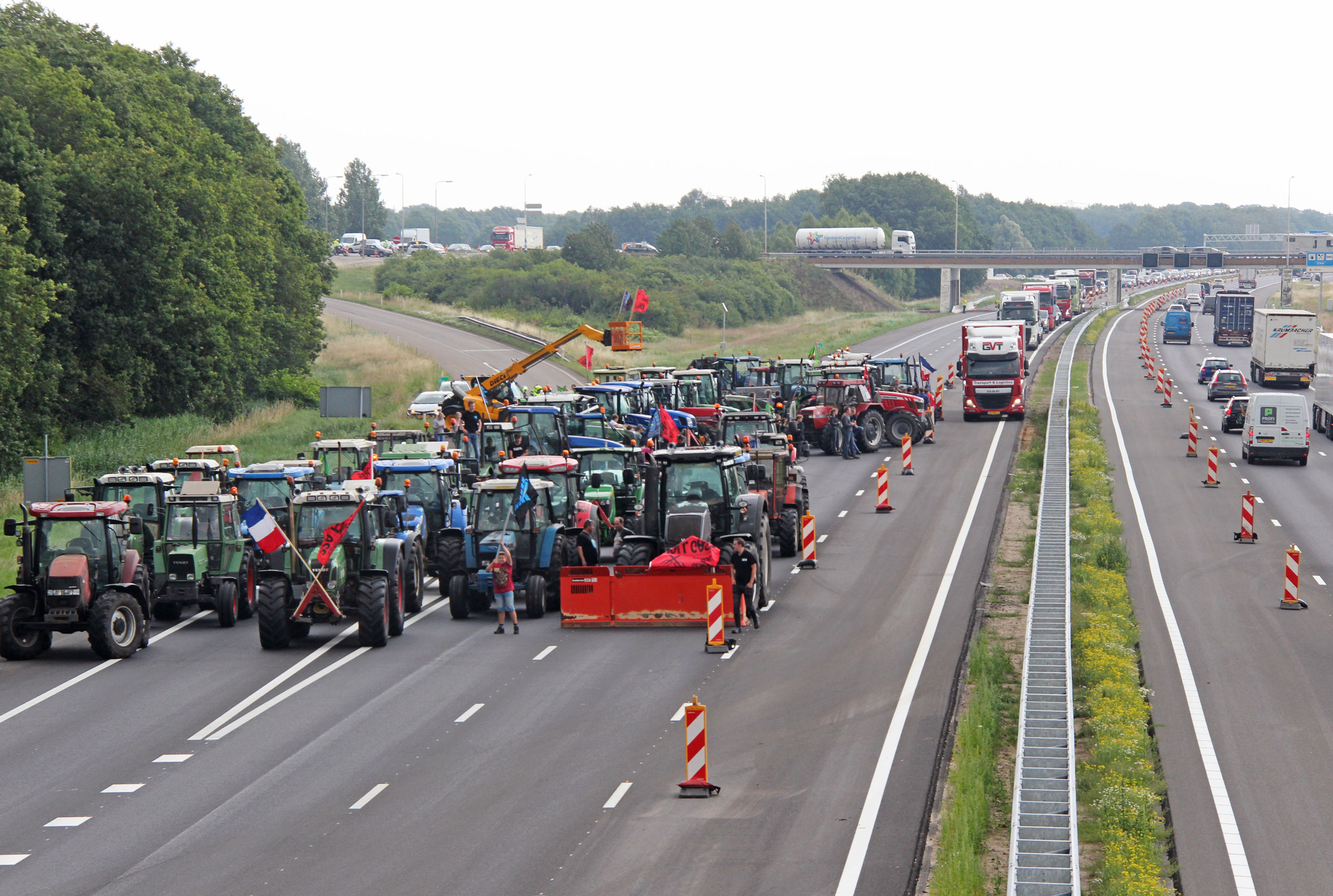 Boze boeren blokkeren de A1