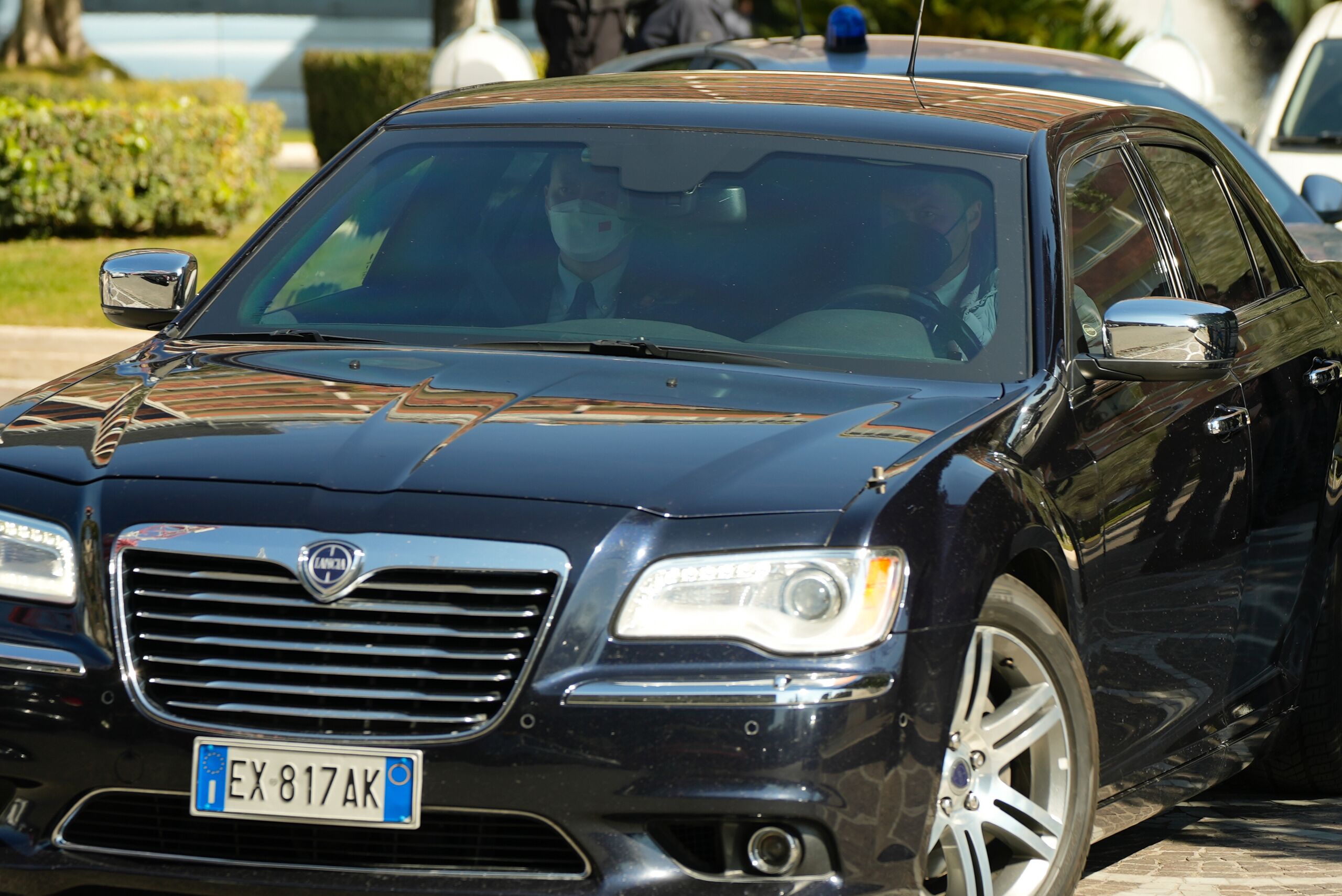 Chinese onderhandelaars verlaten het Cavalieri Hilton hotel in Rome