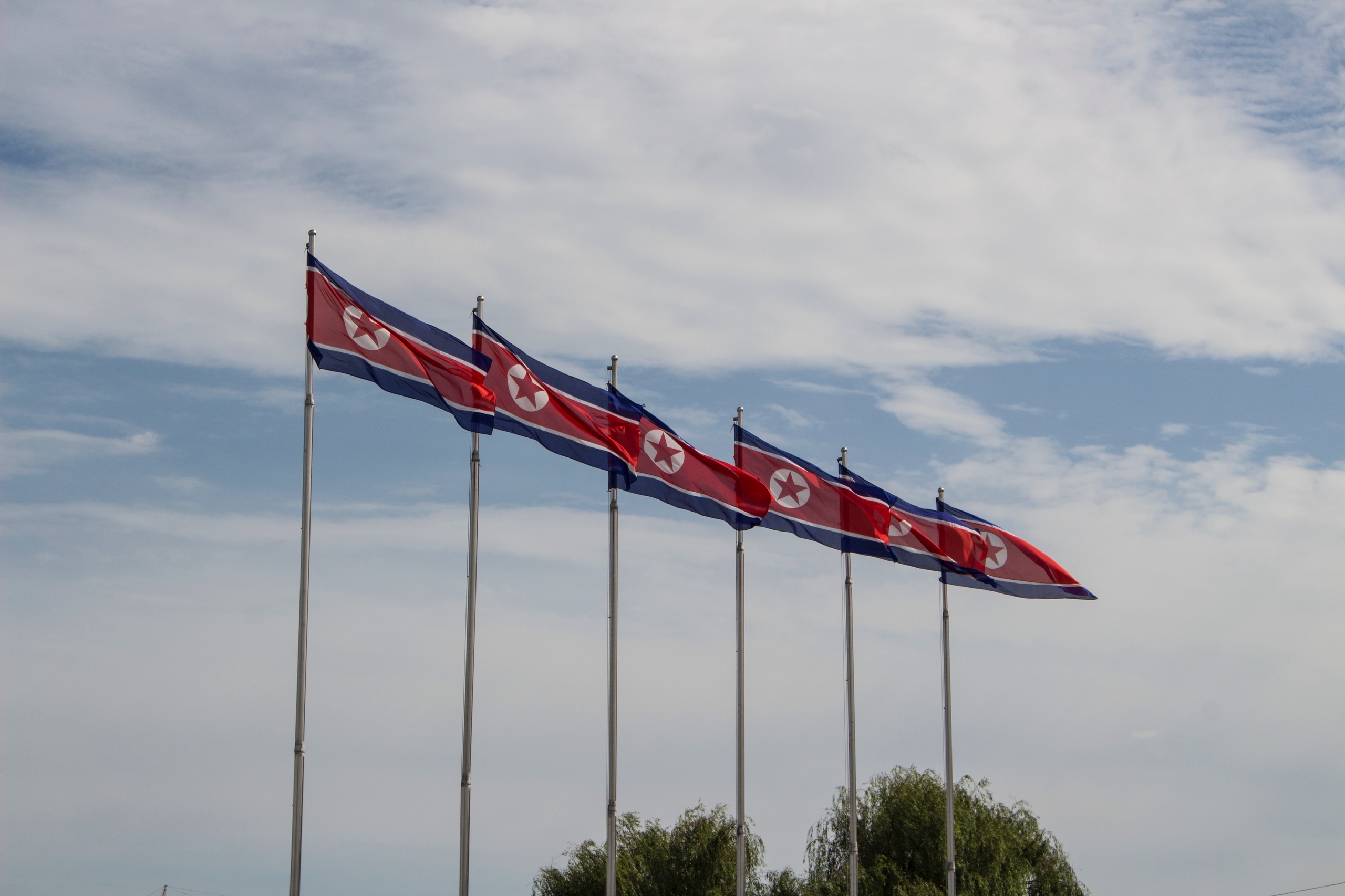 Autoriteiten in de Noord-Koreaanse hoofdstad Pyongyang hebben een vijfdaagse lockdown afgekondigd.