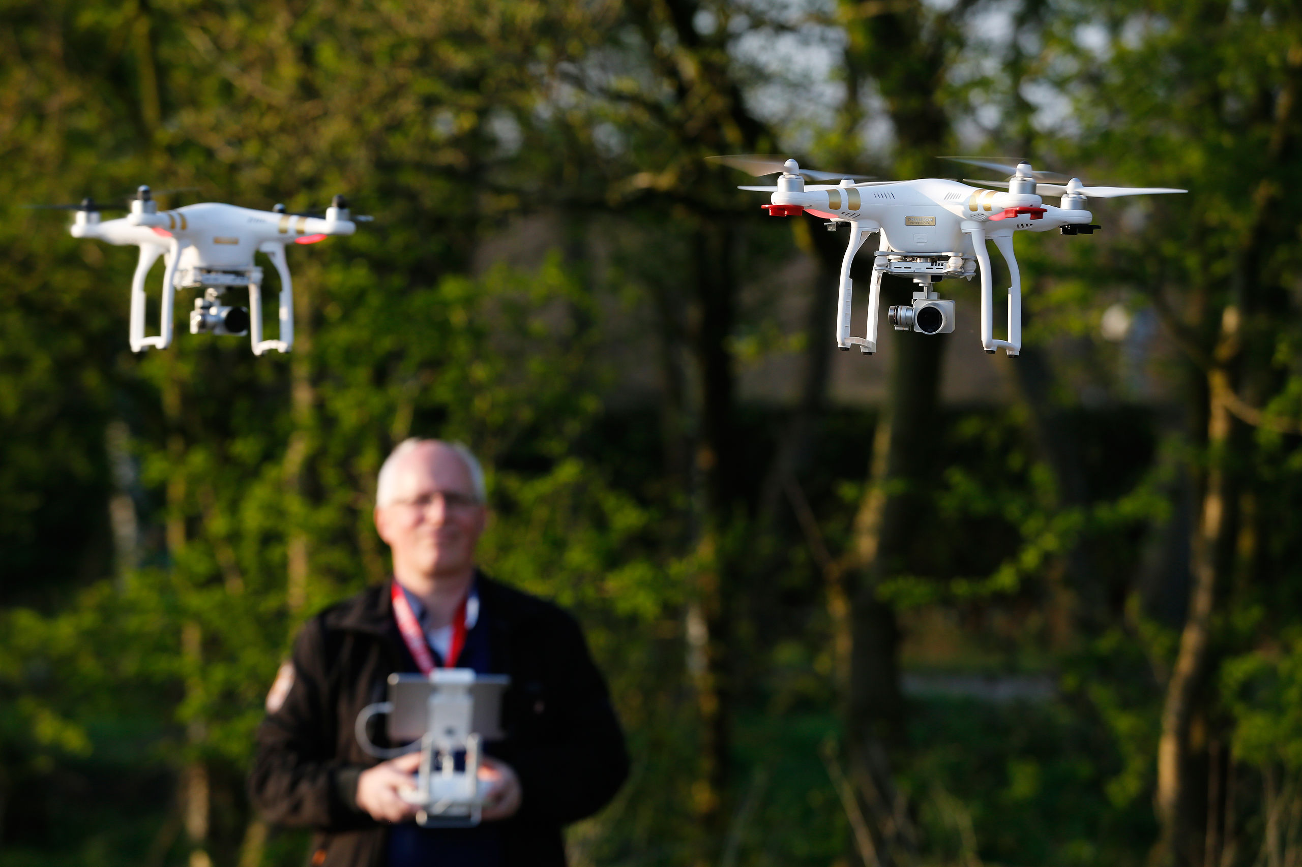 Eigenaars van drones testen in de buurt van luchthaven Schiphol geofencing, een technologie die moet voorkomen dat drones kunnen opstijgen op plaatsen waar dat niet mag.