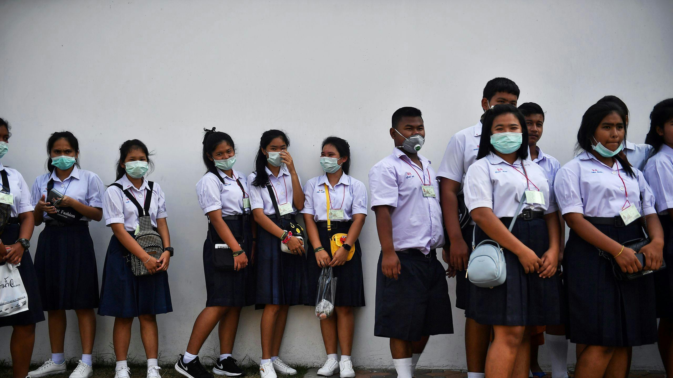 Thaise studenten nemen voorzorgsmaatregelen