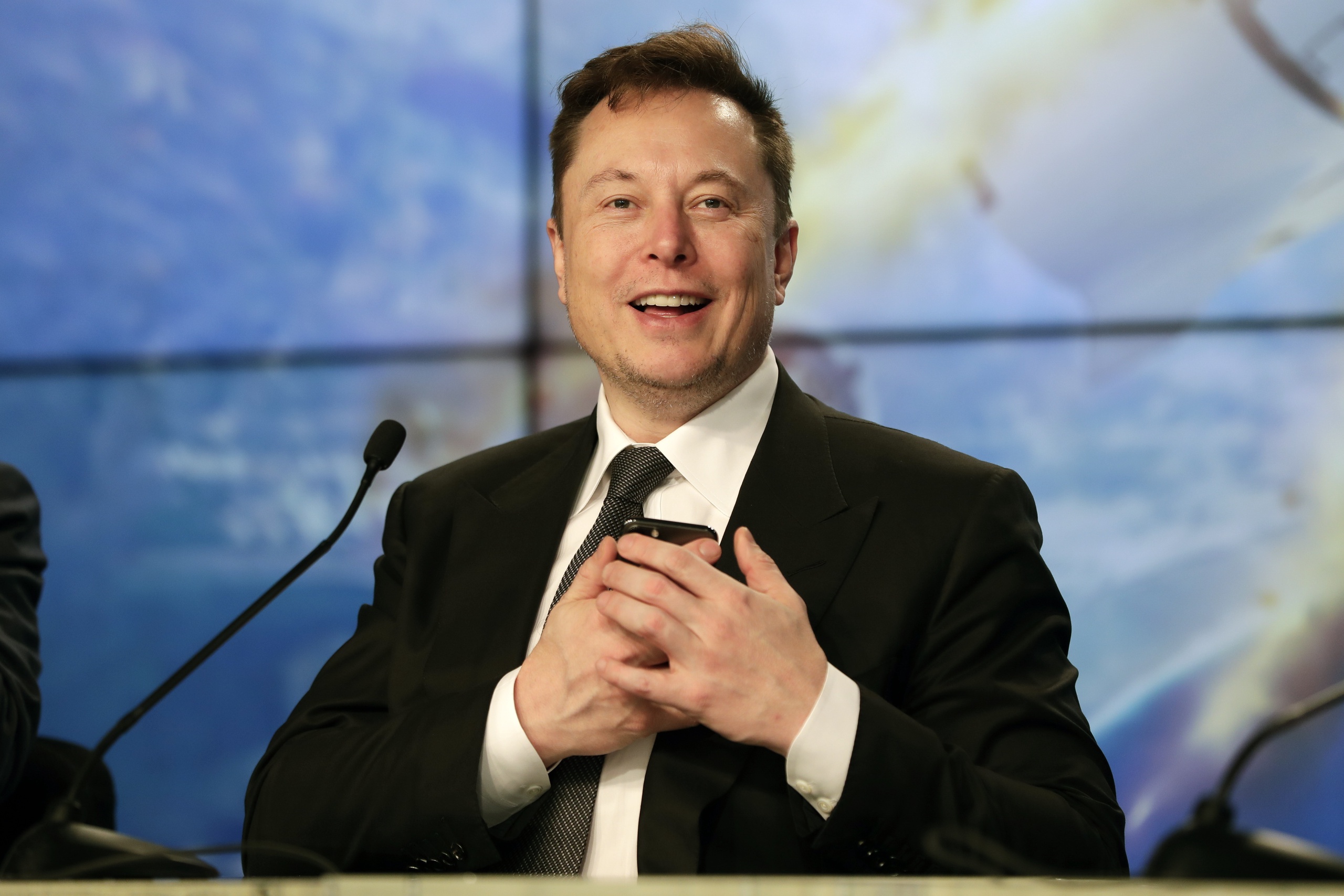 Elon Musk Stellt Am Samstag Die Technologie Vor, Die Sein Unternehmen Xai Für Künstliche Intelligenz (Ki) Nutzen Wird.  Eine Ausgewählte Anzahl Von Gästen Wird Eine Erste Vorführung Sehen.