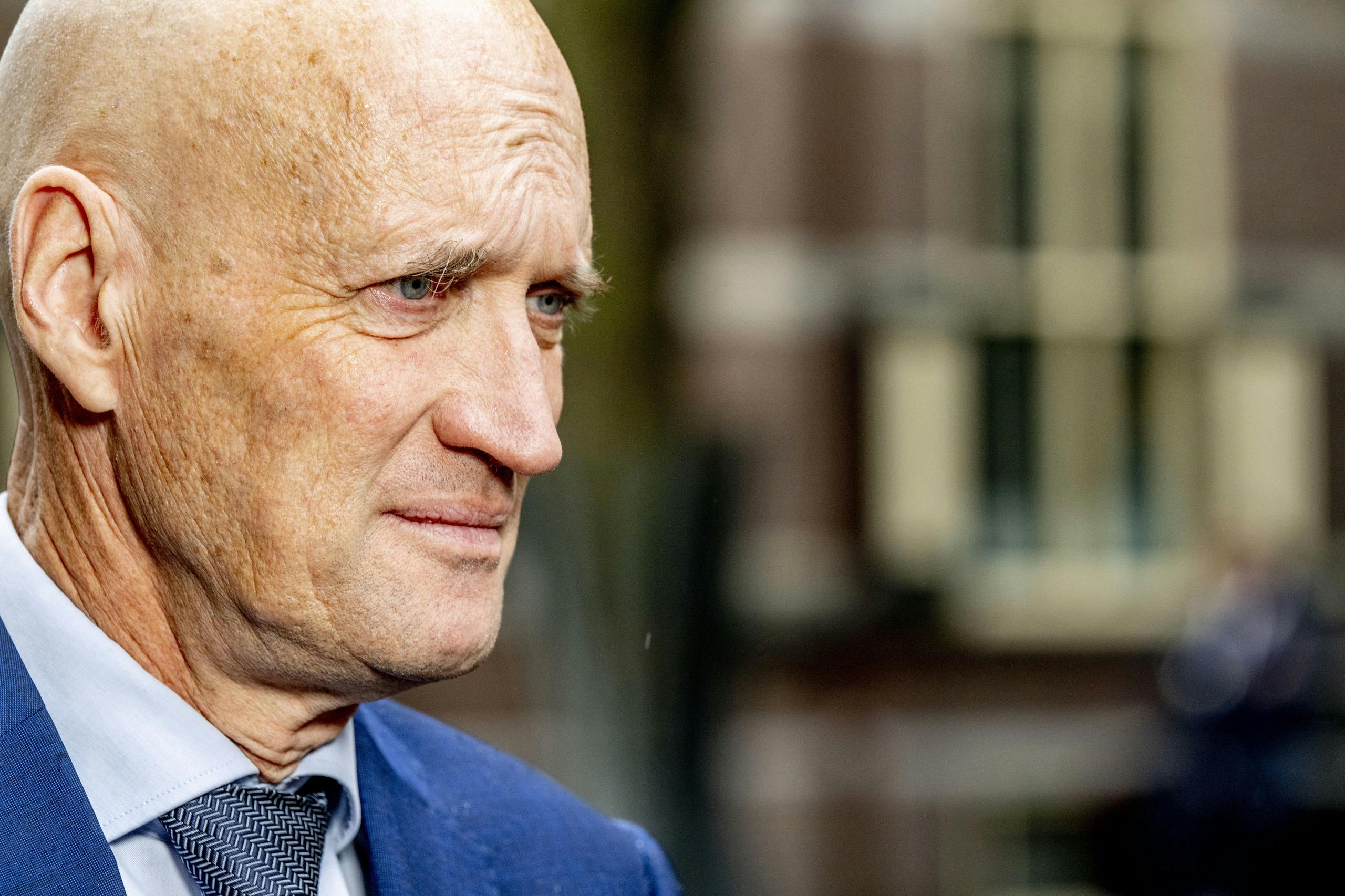 Ernst Kuipers commentaar waar honden geen brood van lusten De Standaard
