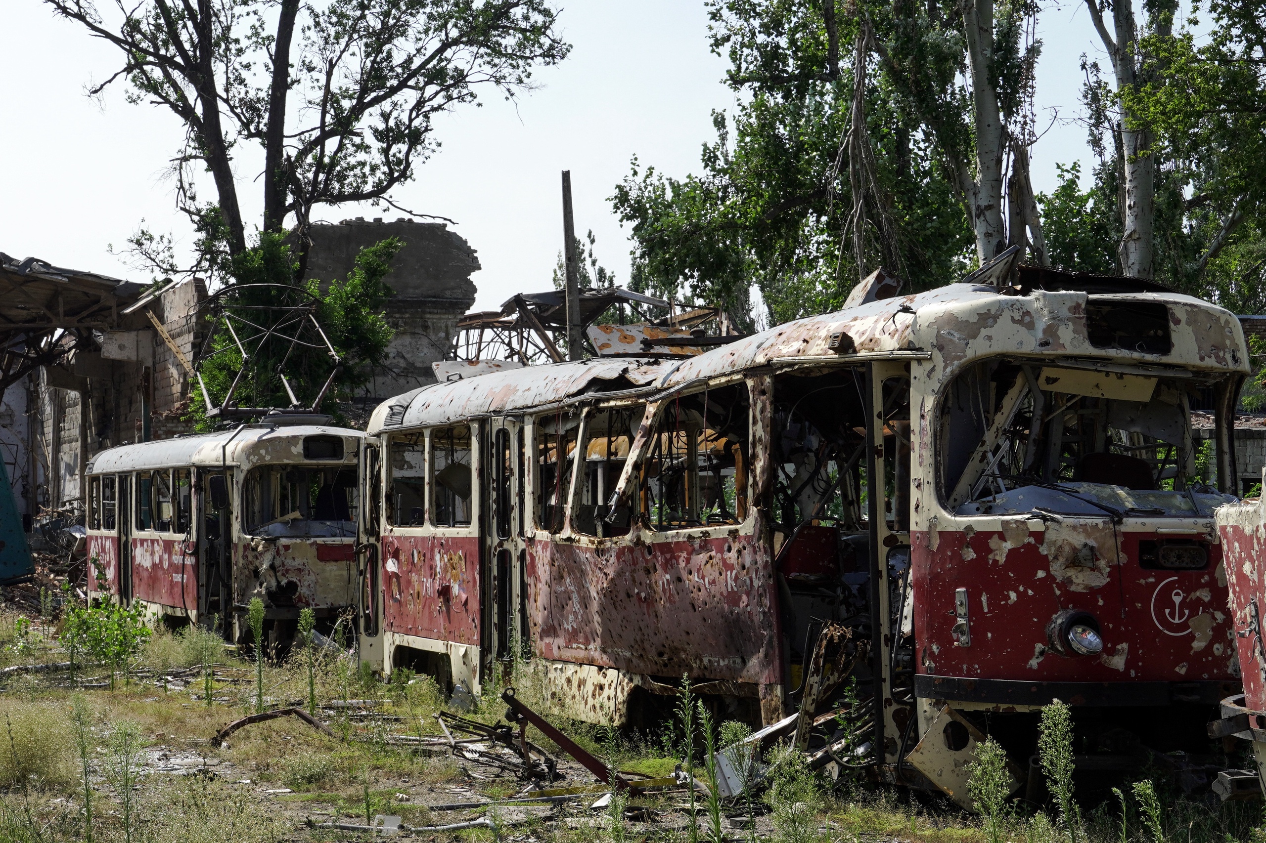 Vernietigde trams in Marioepol