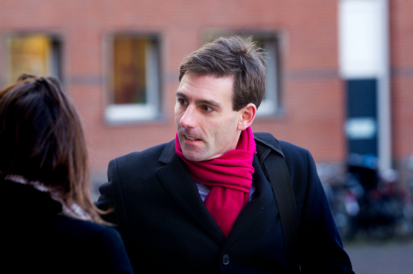 Advocaat Maarten Krikke arriveert bij de rechtbank. Foto: ANP