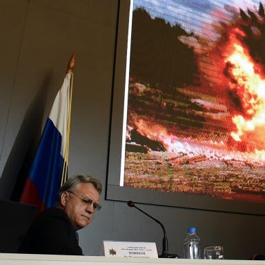 'Twintig Russen in beeld voor neerhalen MH17'
