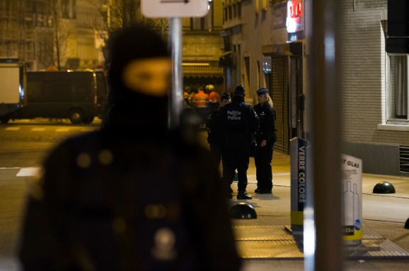 Brusselse politie in de wijk Molenbeek. Foto ANP
