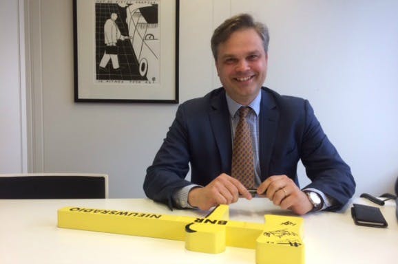Achter de schermen bij de man met de hamer | BNR Nieuwsradio