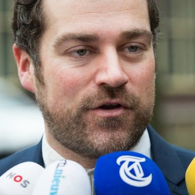 Dijkhoff: 'Ook lichter vergrijp reden voor niet verlenen asiel'