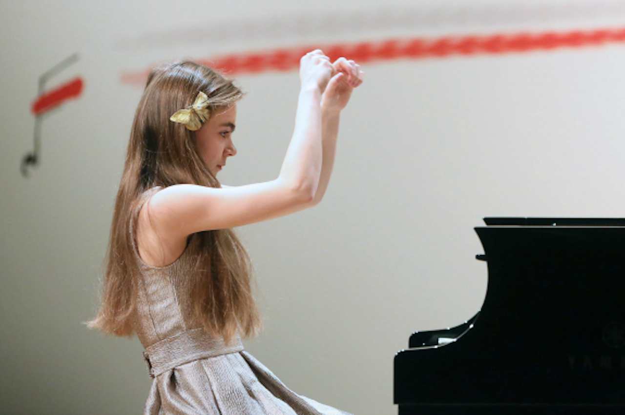 De Poolse Aleksandra Hortensja Dabek probeert zich te kwalificeren voor het 17e Internationale Fryderyk Chopin Piano Concours in Warsau (Foto: ANP, 13 April 2015)