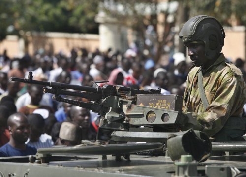 Archiefbeeld van een Nigeriaanse soldaat. EPA