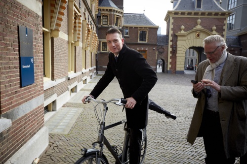 VVD-fractievoorzitter Halbe Zijlstra komt aan. ANP