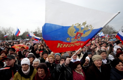 Pro-Russische demonstranten in Sebastopol. EPA