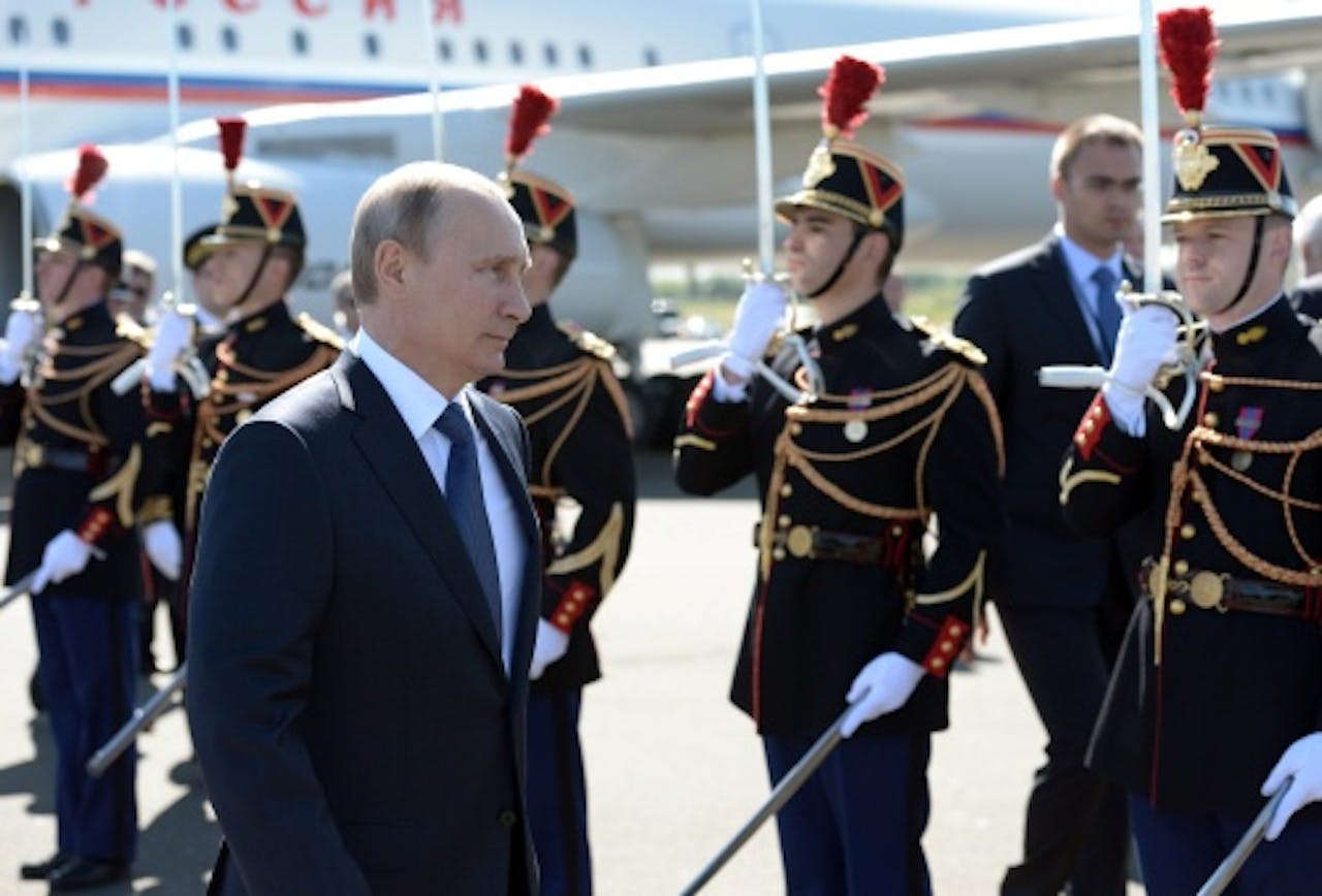 President Poetin na aankomst in Normandië. EPA