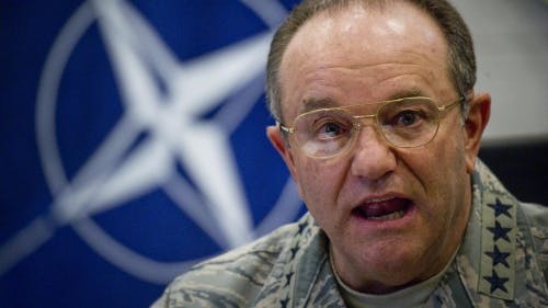 De militaire bevelhebber van de NAVO Philip Breedlove (EPA)