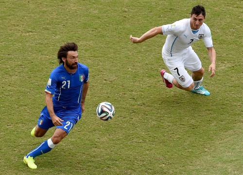 Andrea Pirlo (L). EPA