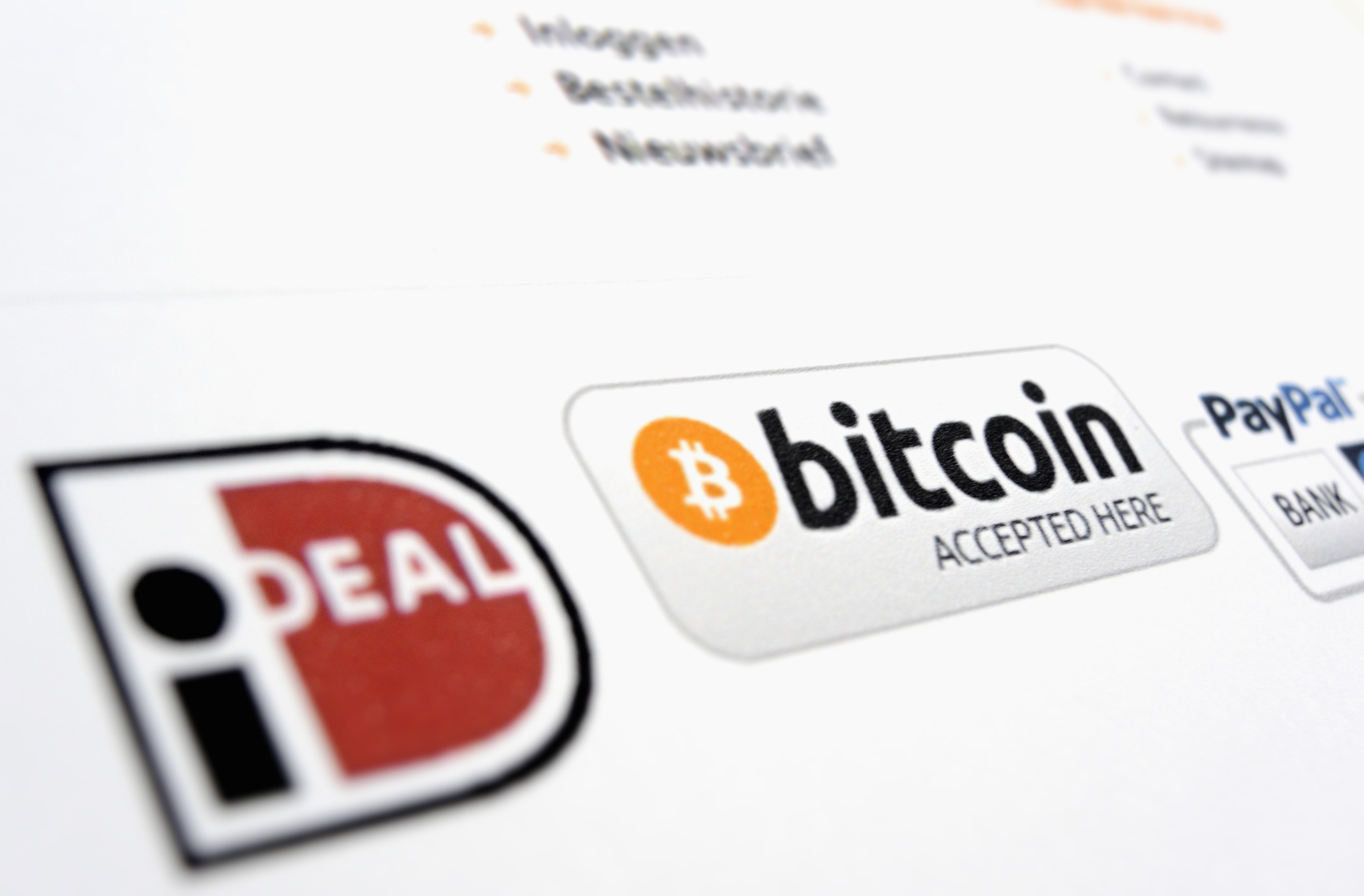 BNR De Nieuwe Wereld | Wat als… we alleen nog virtueel geld hebben? | BNR  Nieuwsradio