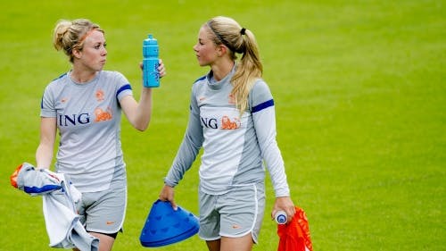 Anouk Hoogendijk (R). ANP