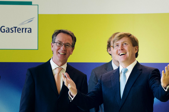 Koning Willem-Alexander en Gertjan Lankhorst, CEO van GasTerra
