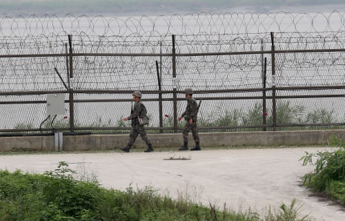 Grens tussen Noord en Zuid-Korea. EPA