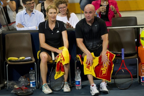 Steffi Graf met haar man Andre Agassi. EPA