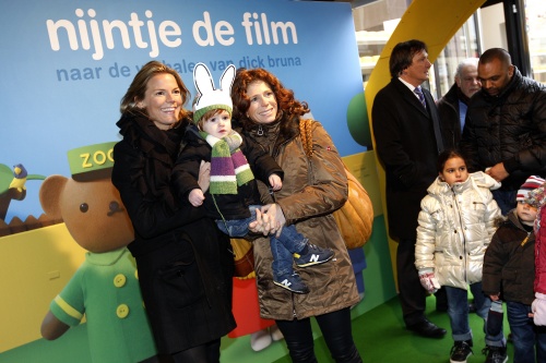Barbara (R), Alette en hun zoontje. ANP Kippa