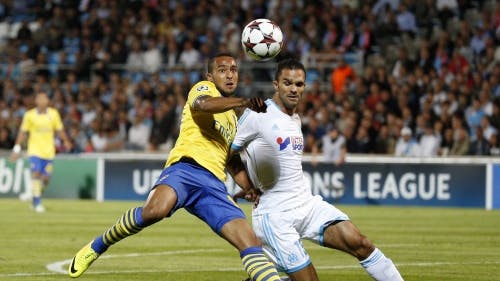 Theo Walcott (L). EPA