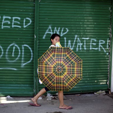 Voedselhulp Filipijnen komt eindelijk op gang