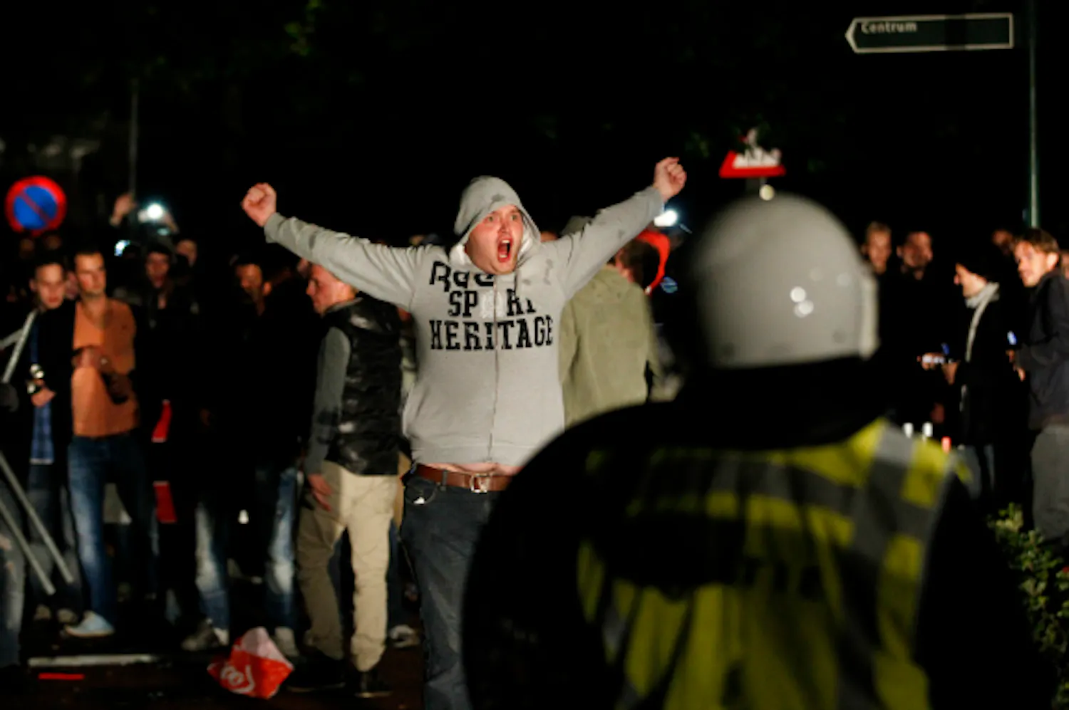 Eerste relschoppers Haren aangehouden