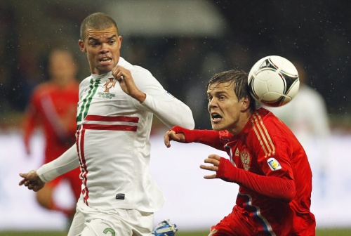 Alexander Kokorin (R) op archief, EPA