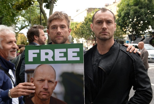 Jude Law (R) en Damon Albarn. EPA
