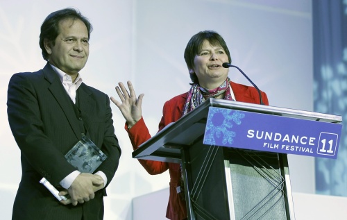Regisseur Hetty Naaijkens-Retel Helmrich (R) met haar broer Leonard Retel Helmrich (L). EPA