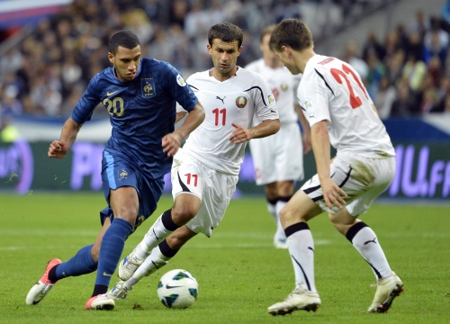 Étienne Capoue (L). EPA