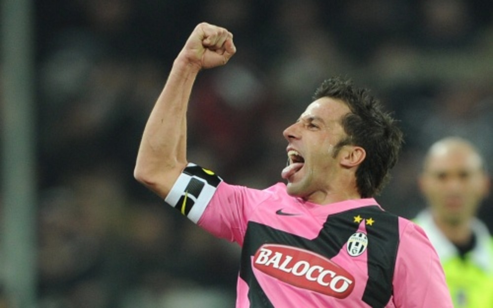 Alessandro del Piero van Juventus viert zijn treffer tegen AS Roma. EPA