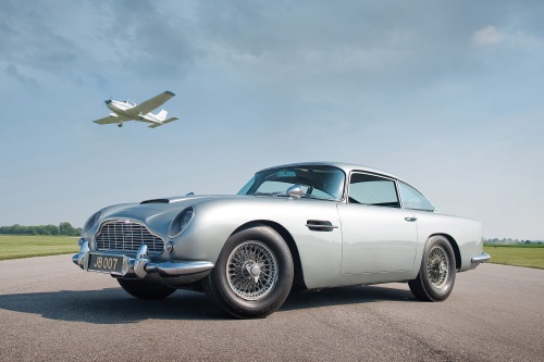 De Aston Martin DB5 uit de Bondfilms Goldfinger en Thunderball. EPA