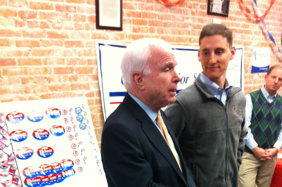 John McCain en Josh Mandel in Ohio. Foto: Martijn de Rijk