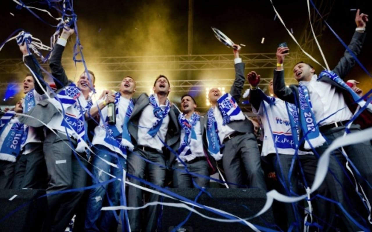 De spelers van FC Zwolle tijdens de huldiging. ANP