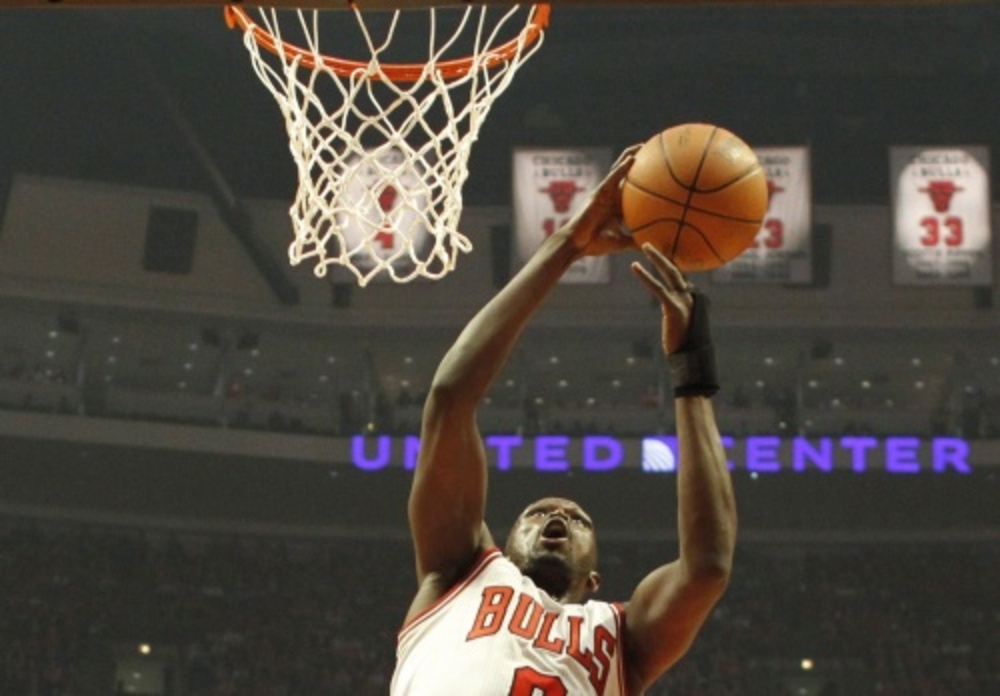 Luol Deng van de Chicago Bulls probeert te scoren. EPA