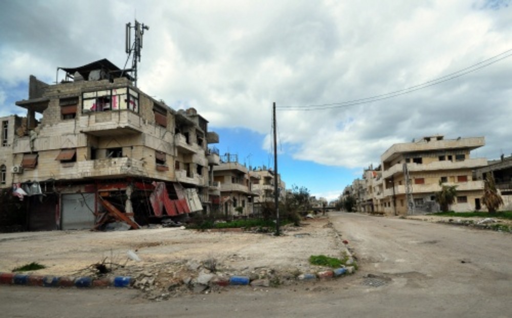 Archiefbeeld van verwoeste straten in SyriÃ«. EPA
