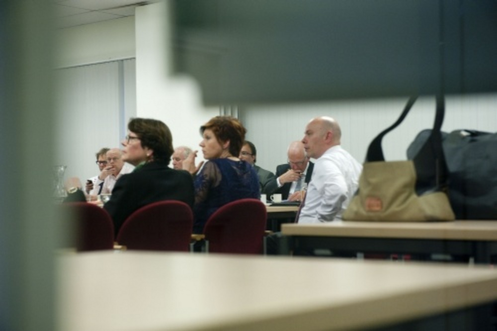 CDA-voorzitter Ruth Peetoom (M) tijdens de besloten vergadering van het partijbestuur in Utrecht. ANP