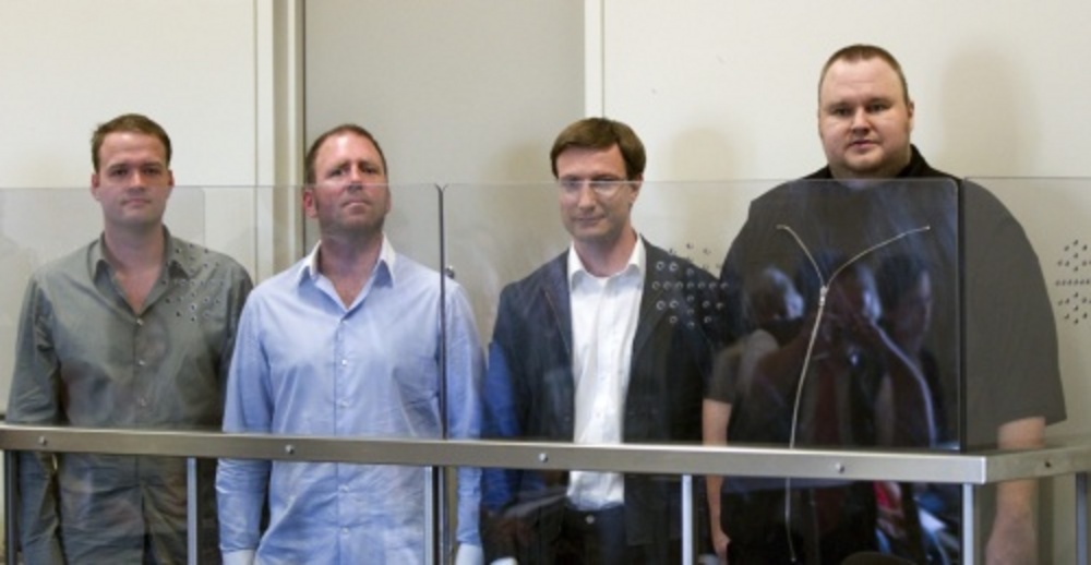 Links de Nederlandse Megaupload-verdachte. EPA